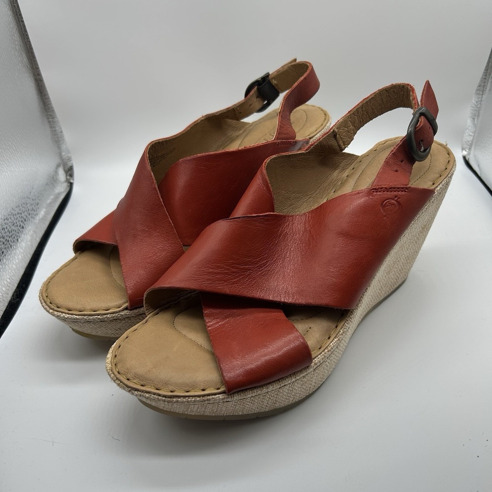 Born Emmy EU 40.5 US 9 Red Leather Platform Wedge Slingback Sandals Boho